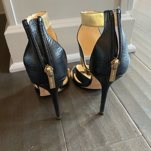 Authentic Jimmy Choo Black and Gold Pumps - Picture 3 of 9